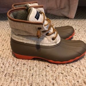 sperry women's saltwater pop outsole duck boot